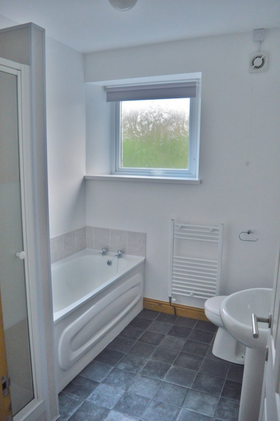 Images for 7 High Street, Pengam