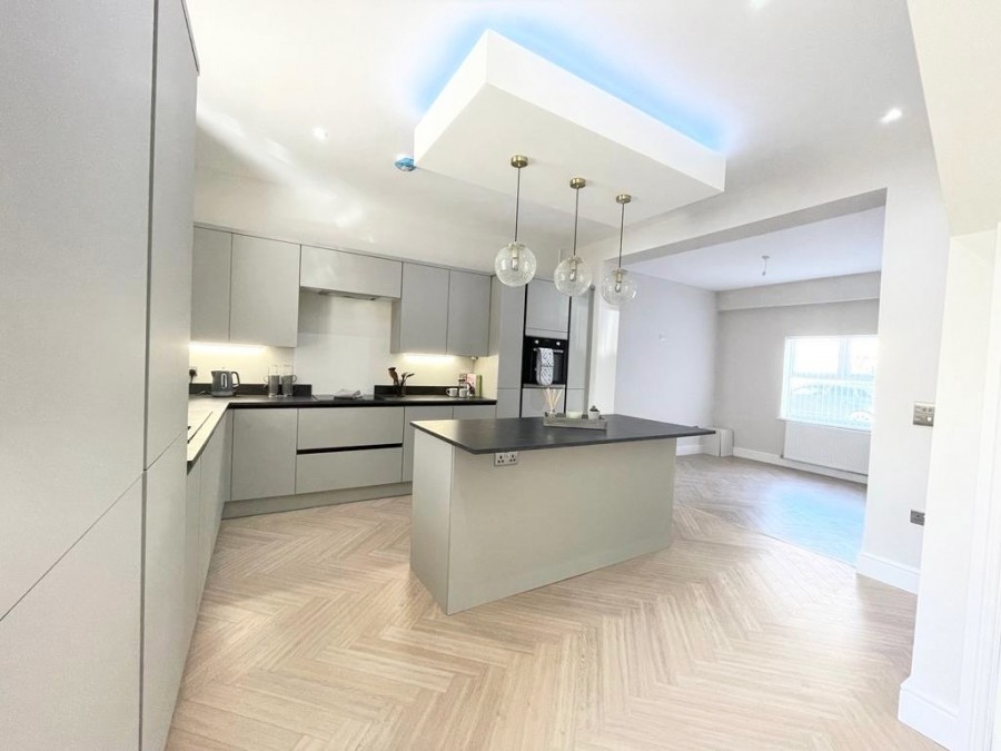 Images for Raglan Road, Hengoed