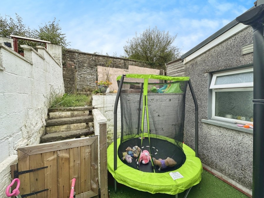 Images for Raglan Road, Hengoed