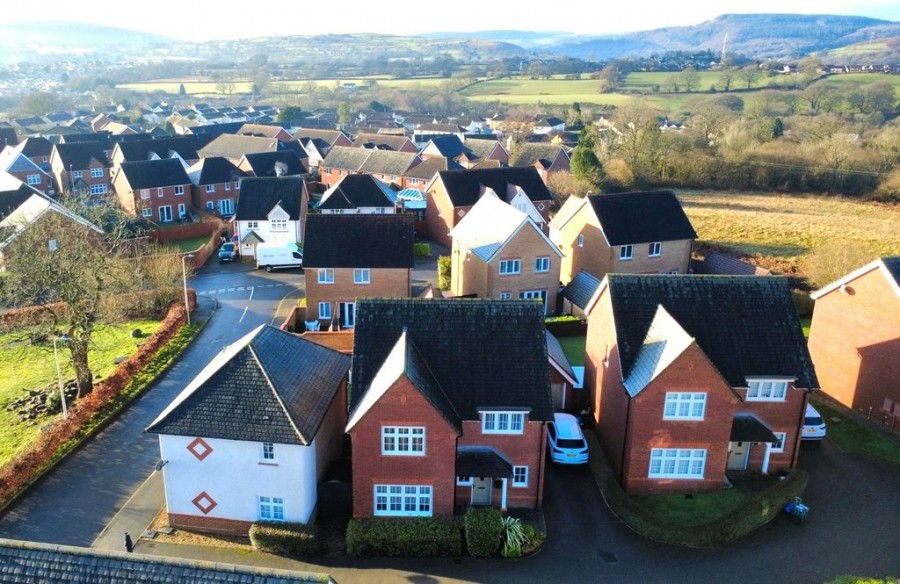 Images for Primrose Walk, Trelewis, Treharris