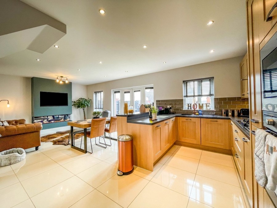 Images for Primrose Walk, Trelewis, Treharris