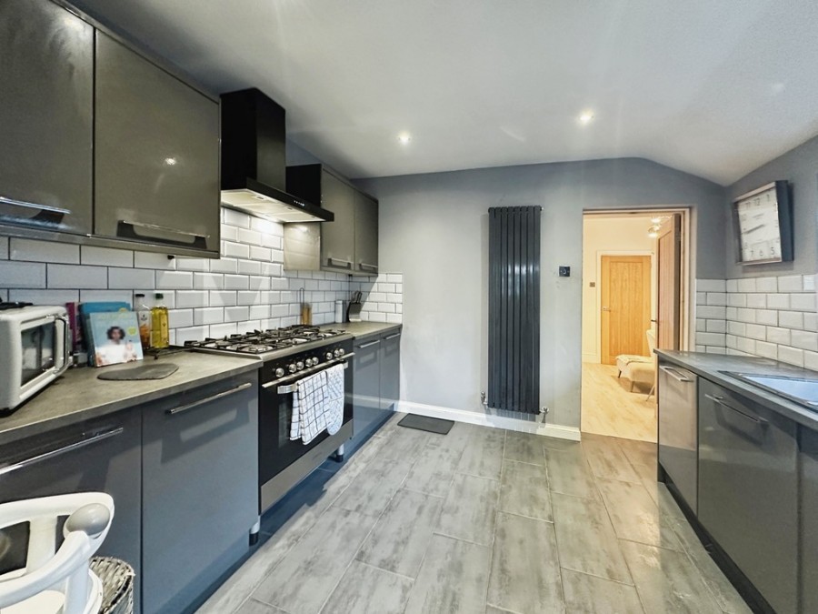 Images for Glen View, Ystrad Mynach, Hengoed