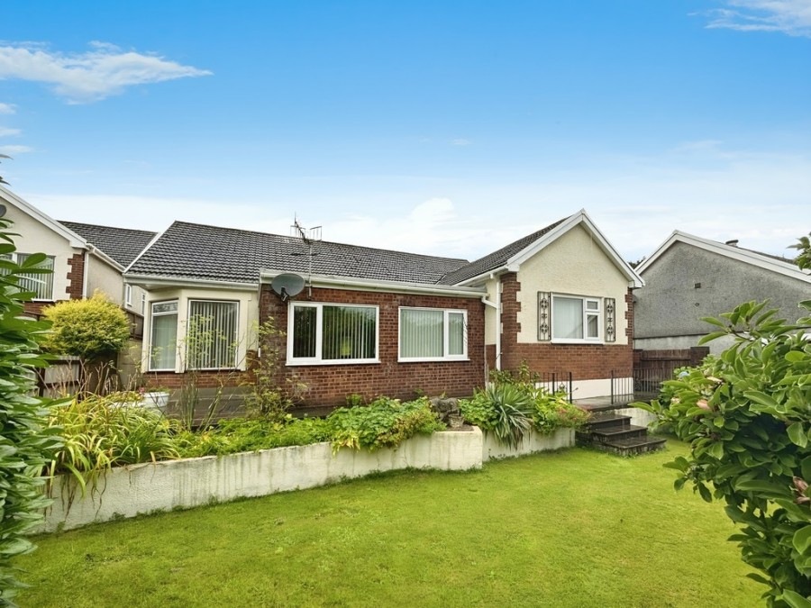 Images for The Avenue, Ystrad Mynach, Hengoed