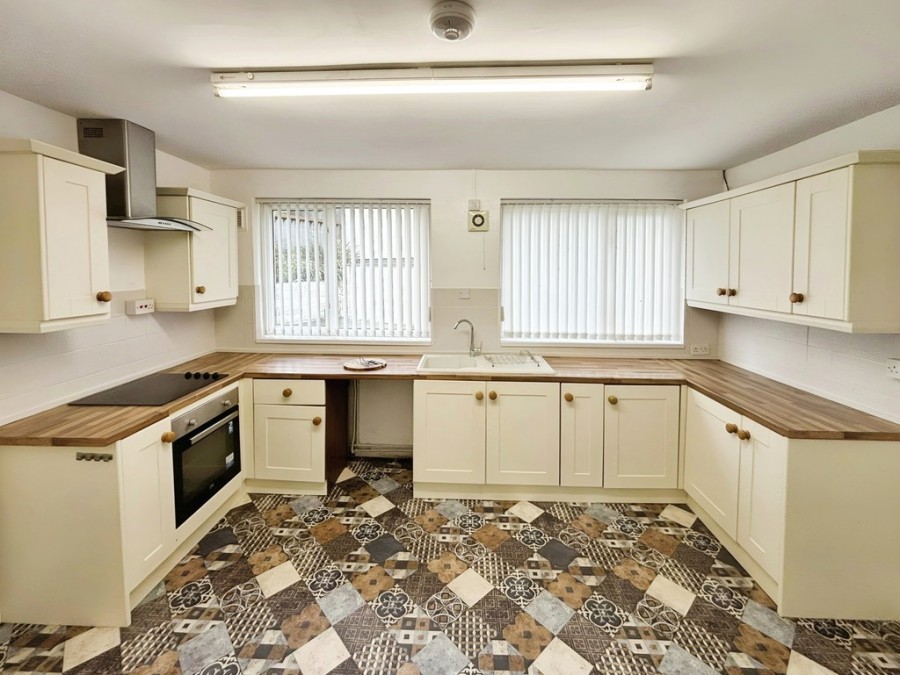 Images for The Avenue, Ystrad Mynach, Hengoed