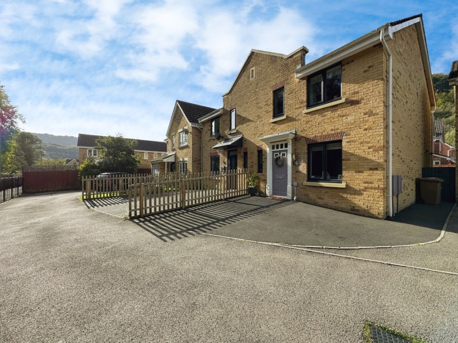 Images for Coed Celynen Drive, Abercarn, Newport