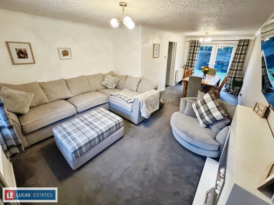 Images for Coundley Close, Fleur De Lis