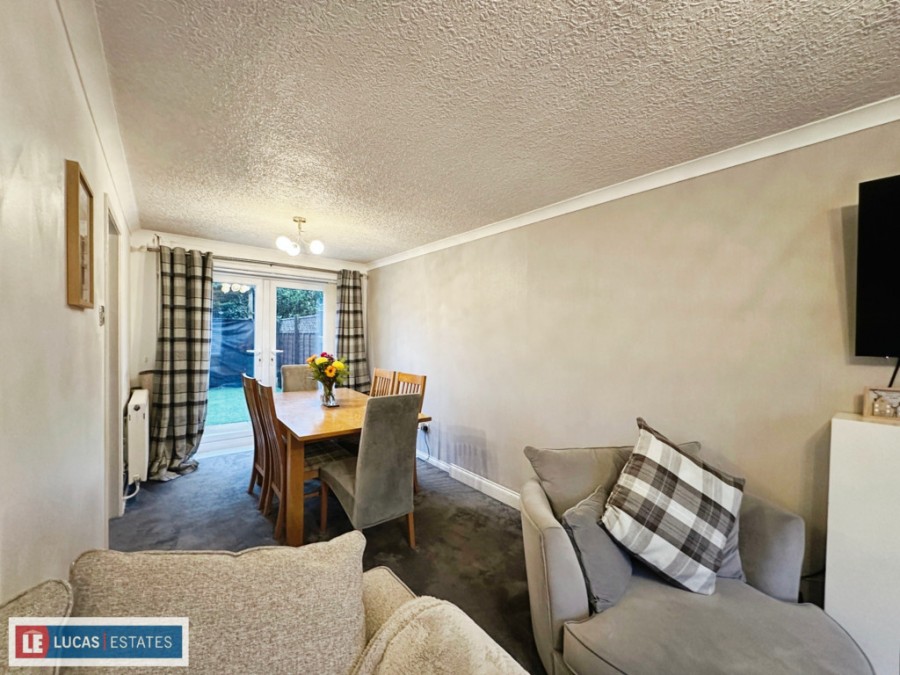 Images for Coundley Close, Fleur De Lis