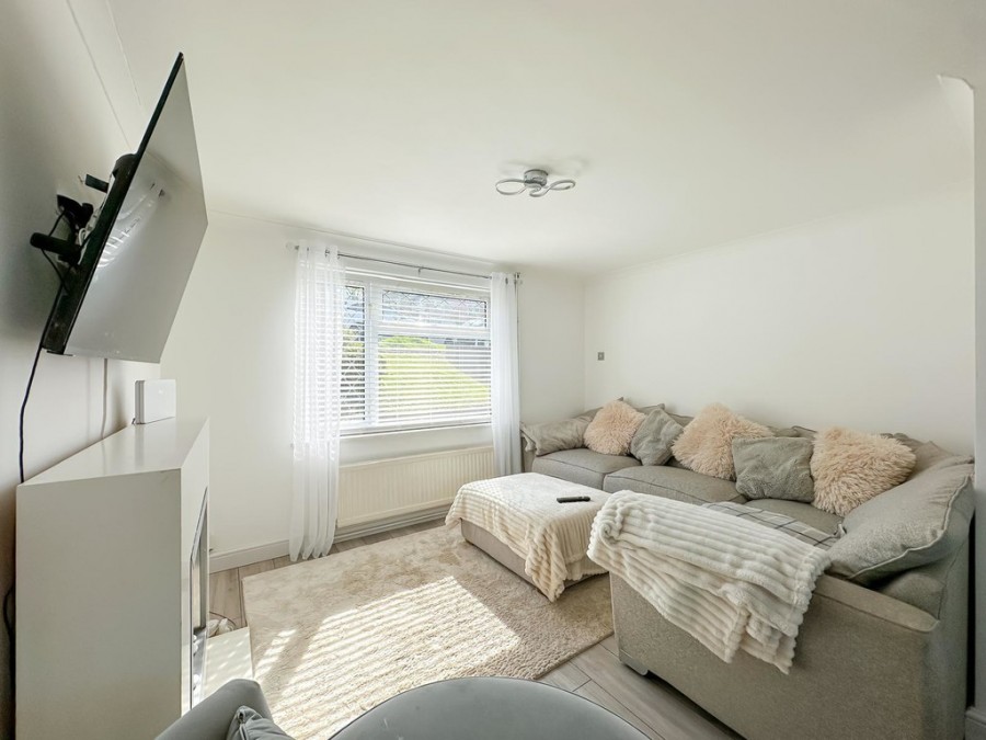 Images for Coundley Close, Fleur De Lis