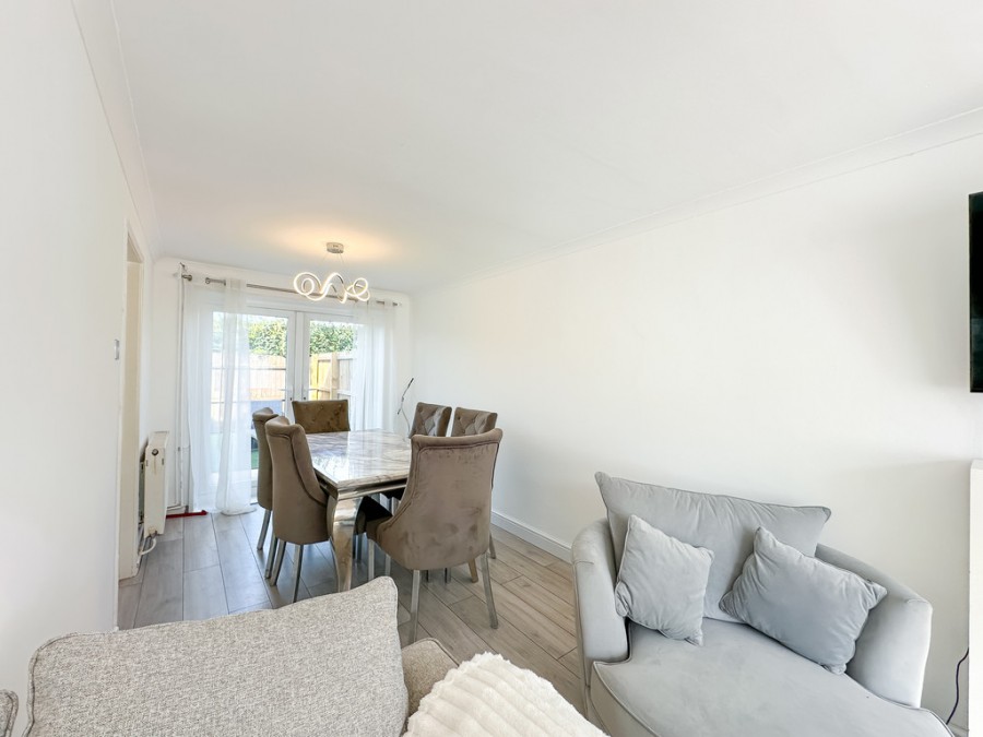 Images for Coundley Close, Fleur De Lis