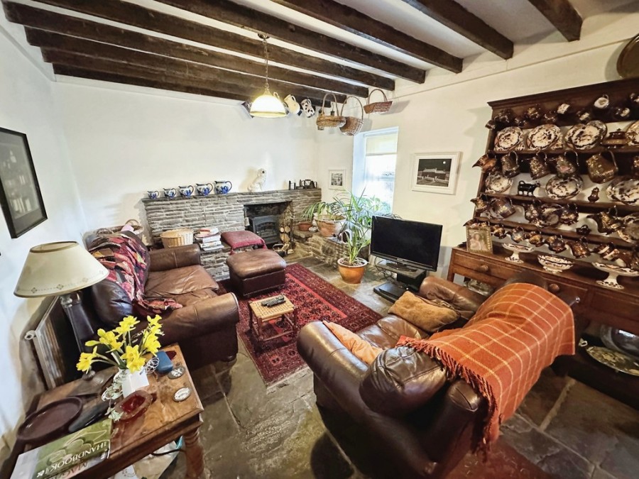 Images for Gwern Llwyna Farm, Mill Road, Deri