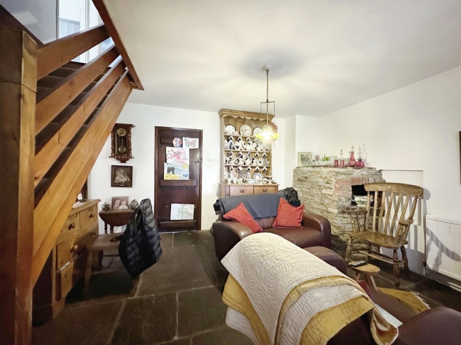 Images for Gwern Llwyna Farm, Mill Road, Deri