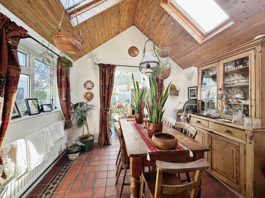 Images for Gwern Llwyna Farm, Mill Road, Deri