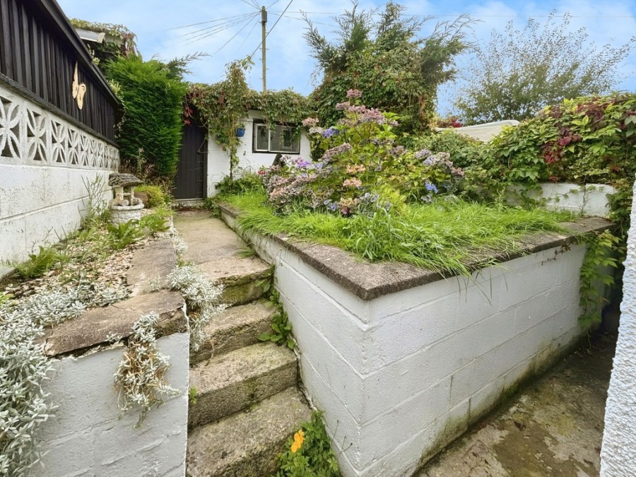 Images for Cwrt Coch Street, Aberbargoed, Bargoed