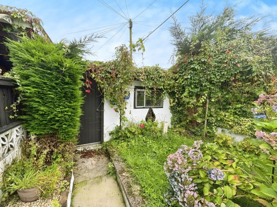 Images for Cwrt Coch Street, Aberbargoed, Bargoed
