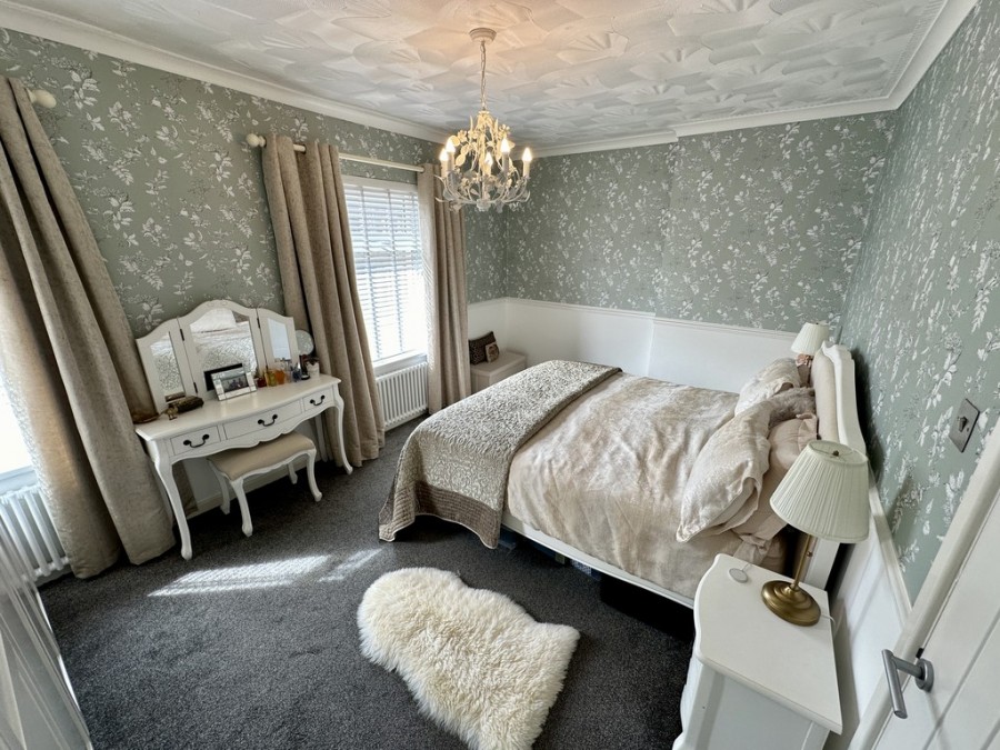 Images for Bellevue,  Commercial Street, Ystrad Mynach