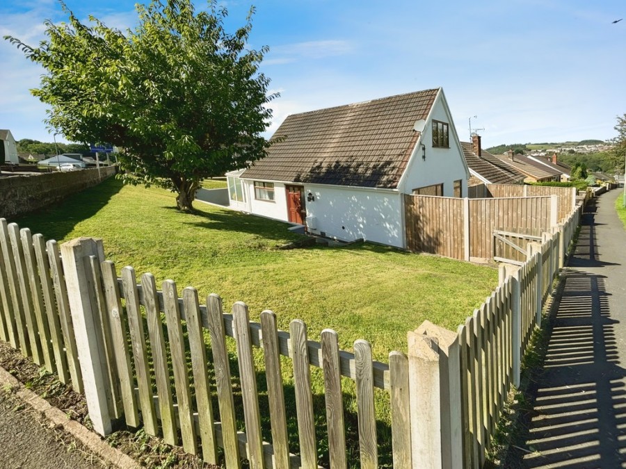 Images for Shirdale Close, Maesycwmmer, Hengoed