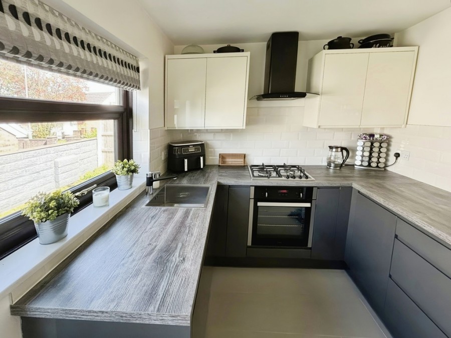 Images for Shirdale Close, Maesycwmmer, Hengoed