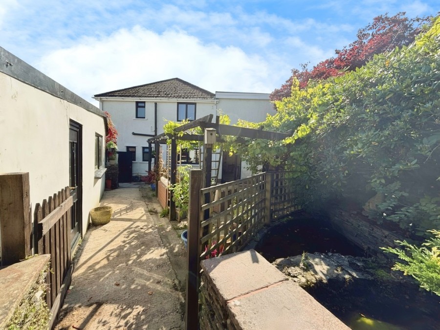 Images for Heol-y-graig, Ystrad Mynach, Hengoed