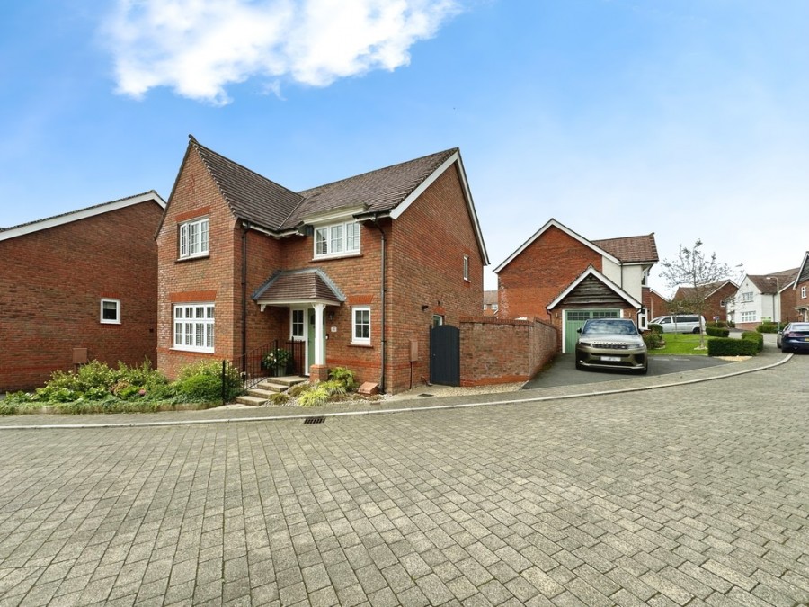 Images for Brambling Crescent, Penallta, Hengoed