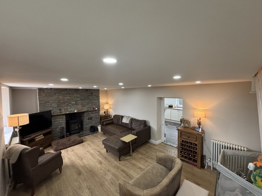 Images for New Meadow Cottage, Gelligaer, Hengoed