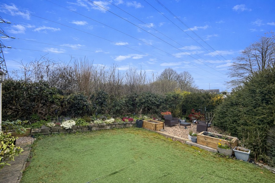 Images for New Meadow Cottage, Gelligaer, Hengoed