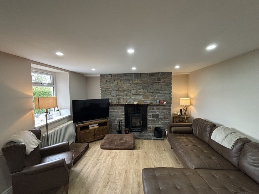 Images for New Meadow Cottage, Gelligaer, Hengoed