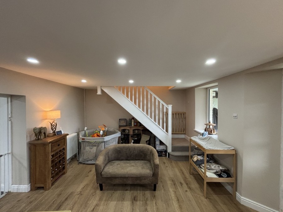 Images for New Meadow Cottage, Gelligaer, Hengoed