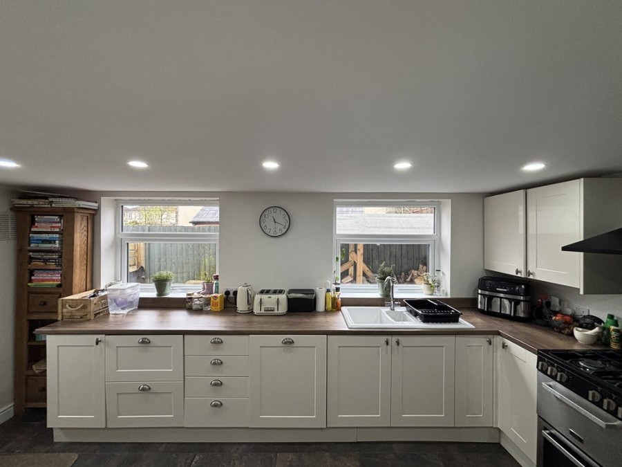 Images for New Meadow Cottage, Gelligaer, Hengoed