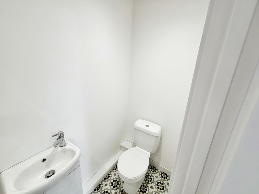 Images for Victoria Terrace, Treharris