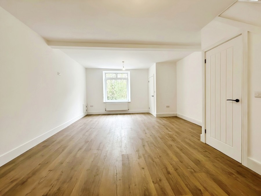 Images for Victoria Terrace, Treharris