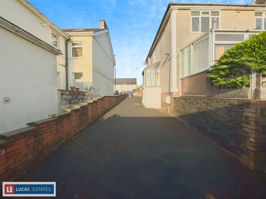 Images for Bedwlwyn Road, Ystrad Mynach