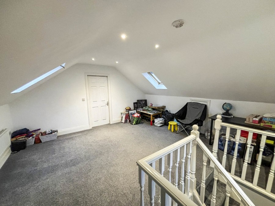 Images for Kingswood Close, Hengoed
