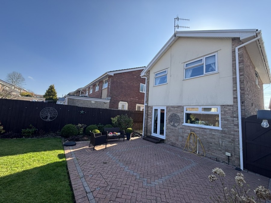 Images for Bryn Lane, Pontllanfraith, Blackwood