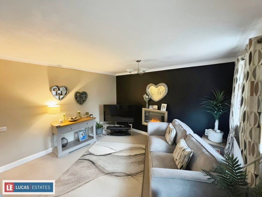 Images for Bryn Lane, Pontllanfraith, Blackwood