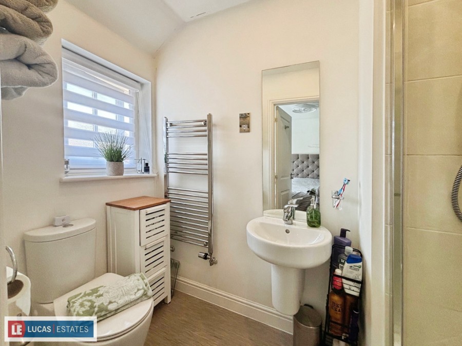 Images for 3 Orchard row, Trelewis, Treharris