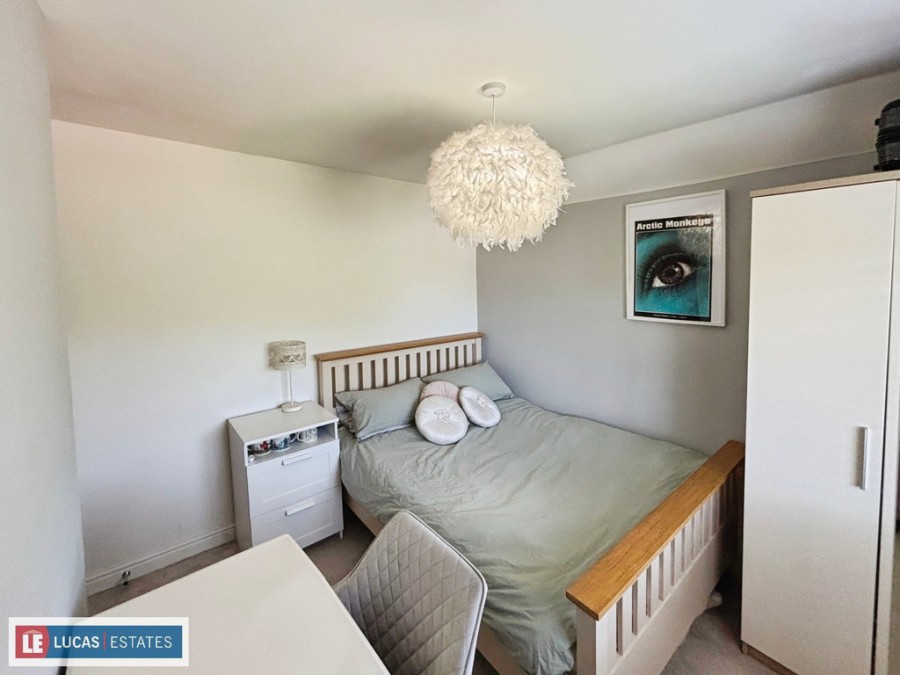 Images for 3 Orchard row, Trelewis, Treharris