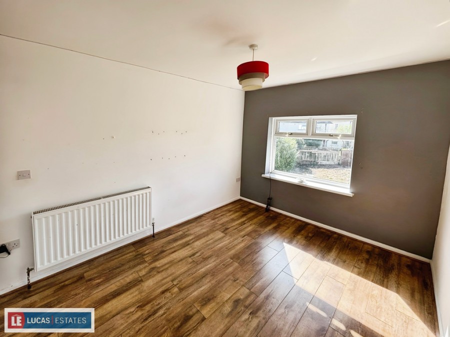 Images for Highland Crescent, Pontllanfraith