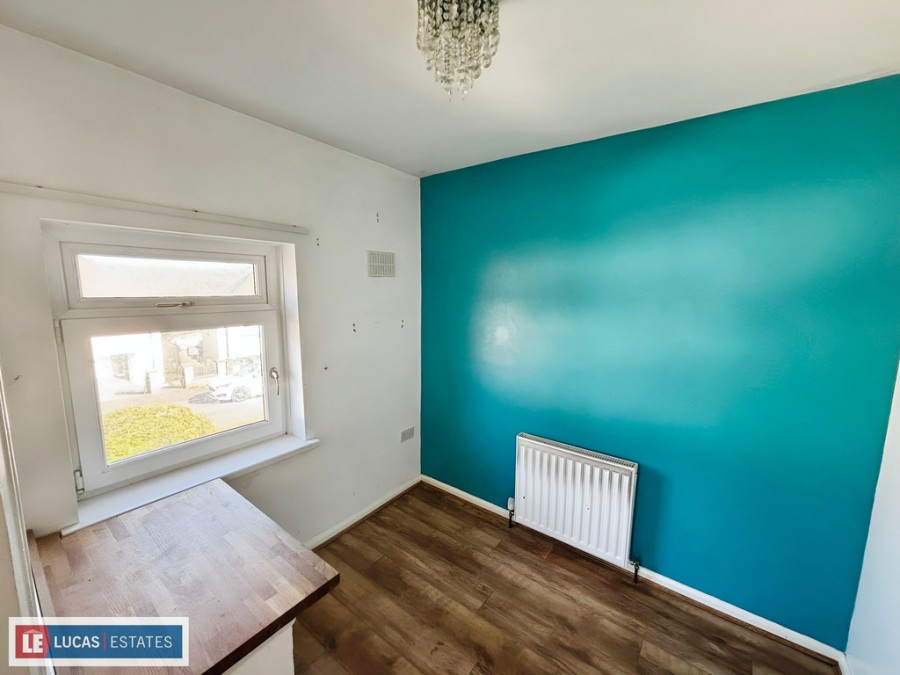 Images for Highland Crescent, Pontllanfraith