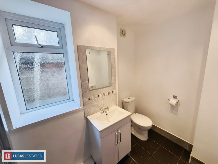 Images for Milton Terrace, Brithdir, New Tredegar