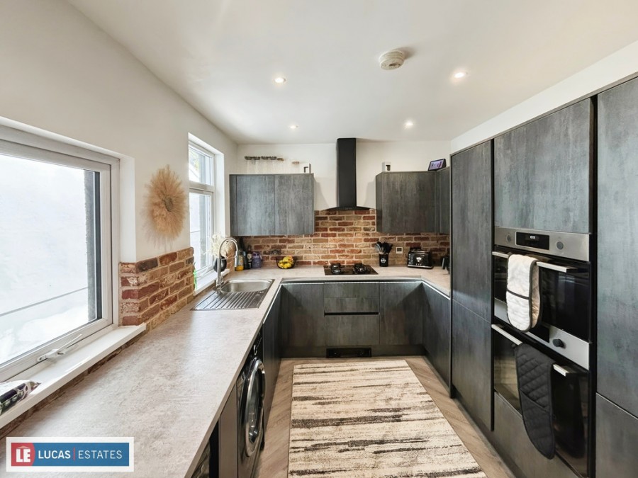 Images for North Avenue, Maesycwmmer, Caerphilly County Borough