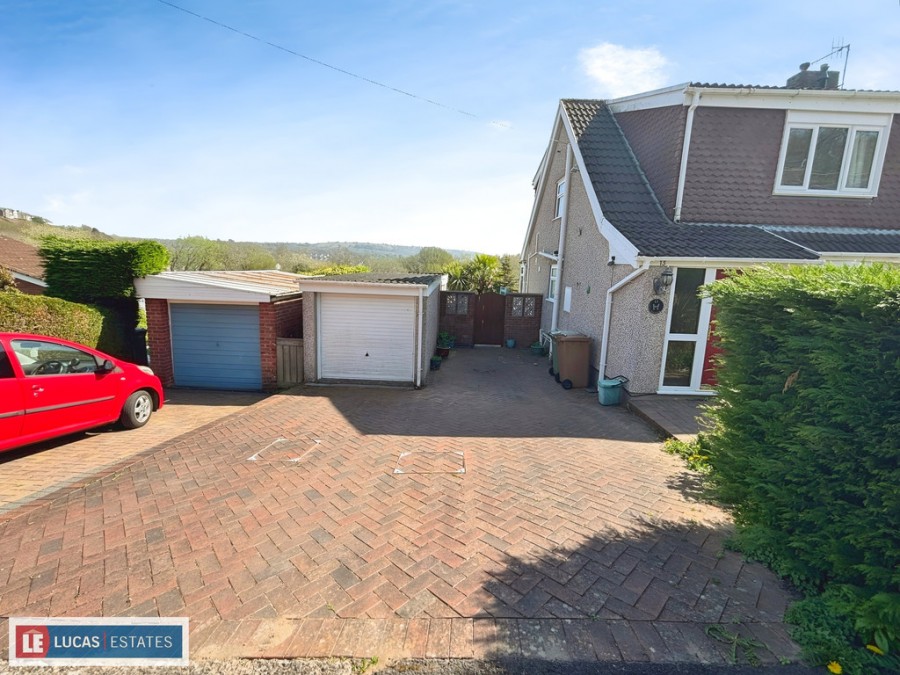 Images for Heathlands, Ystrad Mynach, Hengoed