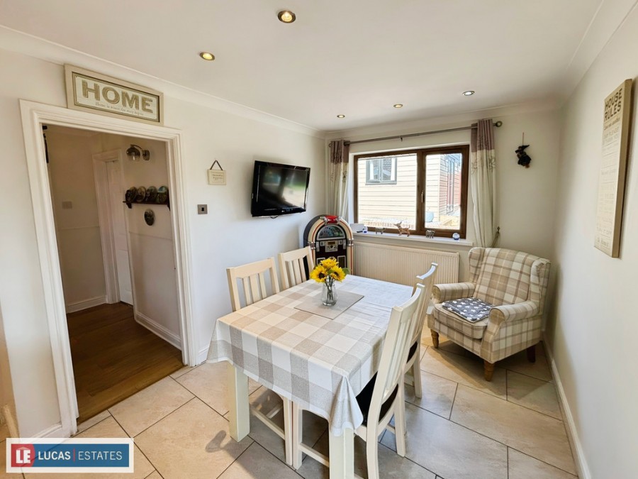 Images for Woodside, Tir-y-berth, Hengoed