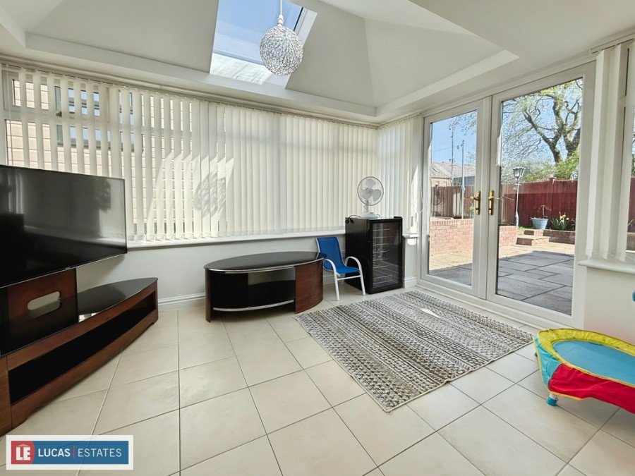 Images for Woodside, Tir-y-berth, Hengoed