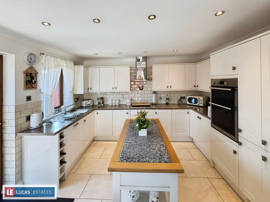 Images for Woodside, Tir-y-berth, Hengoed