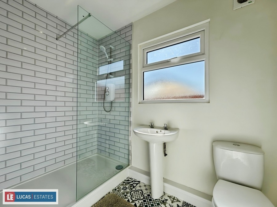 Images for Woodside, Tir-y-berth, Hengoed