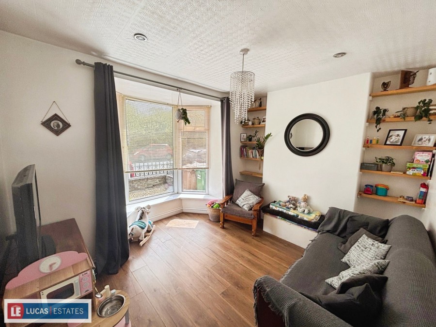 Images for Brynavon Terrace, Hengoed