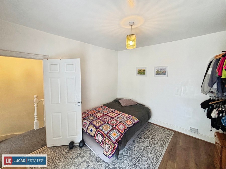 Images for Brynavon Terrace, Hengoed