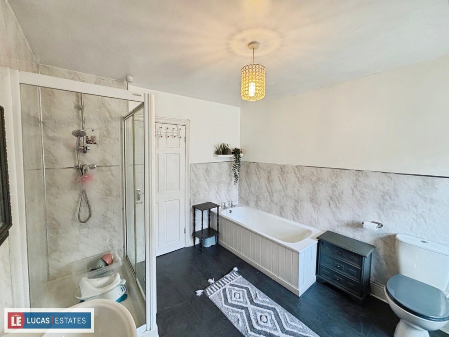 Images for Brynavon Terrace, Hengoed