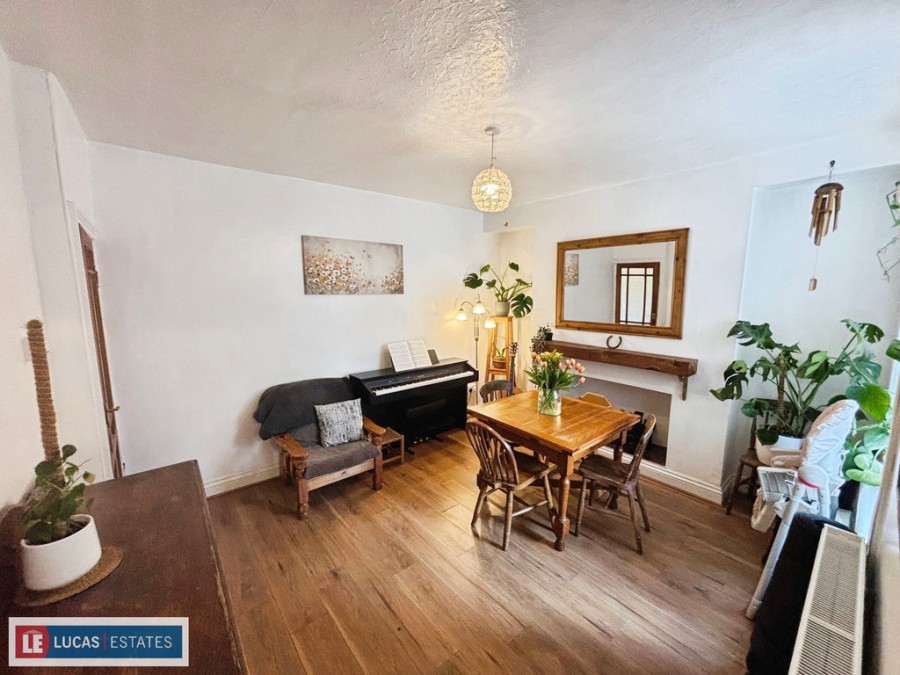 Images for Brynavon Terrace, Hengoed