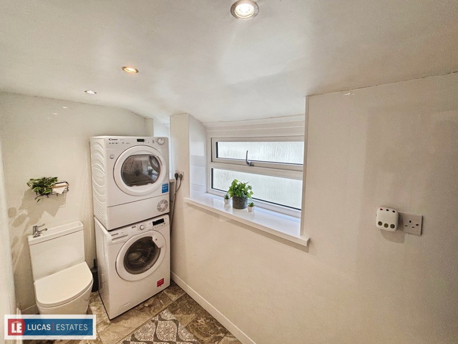 Images for Brynavon Terrace, Hengoed